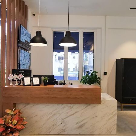 Attrus Bed & Breakfast Τζόχορ Μπάχρου Εξωτερικό φωτογραφία